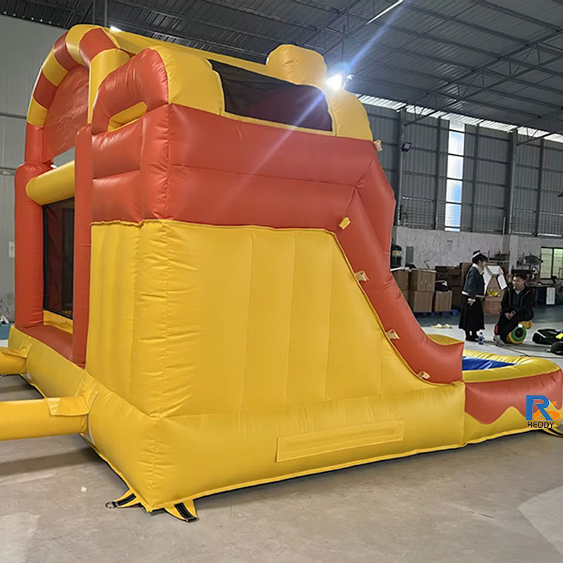 Minion Inflatable Castle outdoor jumping castle inflatable slide bounce house