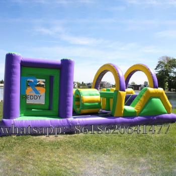 obstacle course inflatable with castle