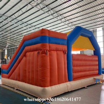 Bluey-Themed Inflatable Slide Bounce House       inflatable castle