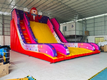 colwn big inflatable slide oman